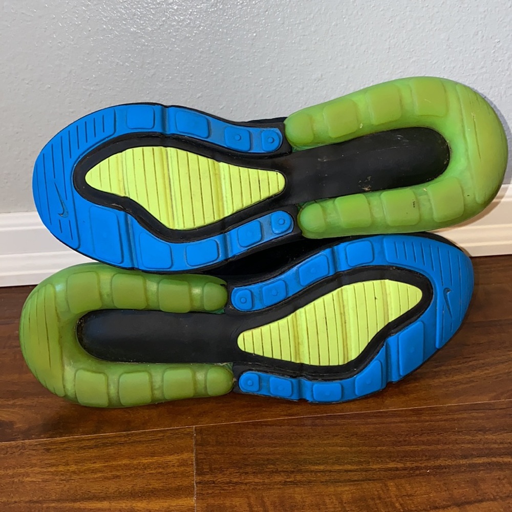 SOLD Air Max 270 GS 'Black Ghost Green' 6Y - Picture 8 of 8
